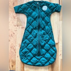 Dreamland weighted sleep sack emerald green. Size S. 3-6 months. 12 - 16 pounds